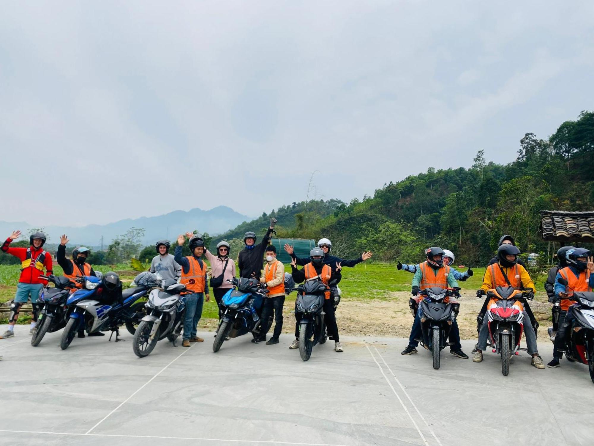 Homestay Ban Bang Tours & Motorbike Ha Giang