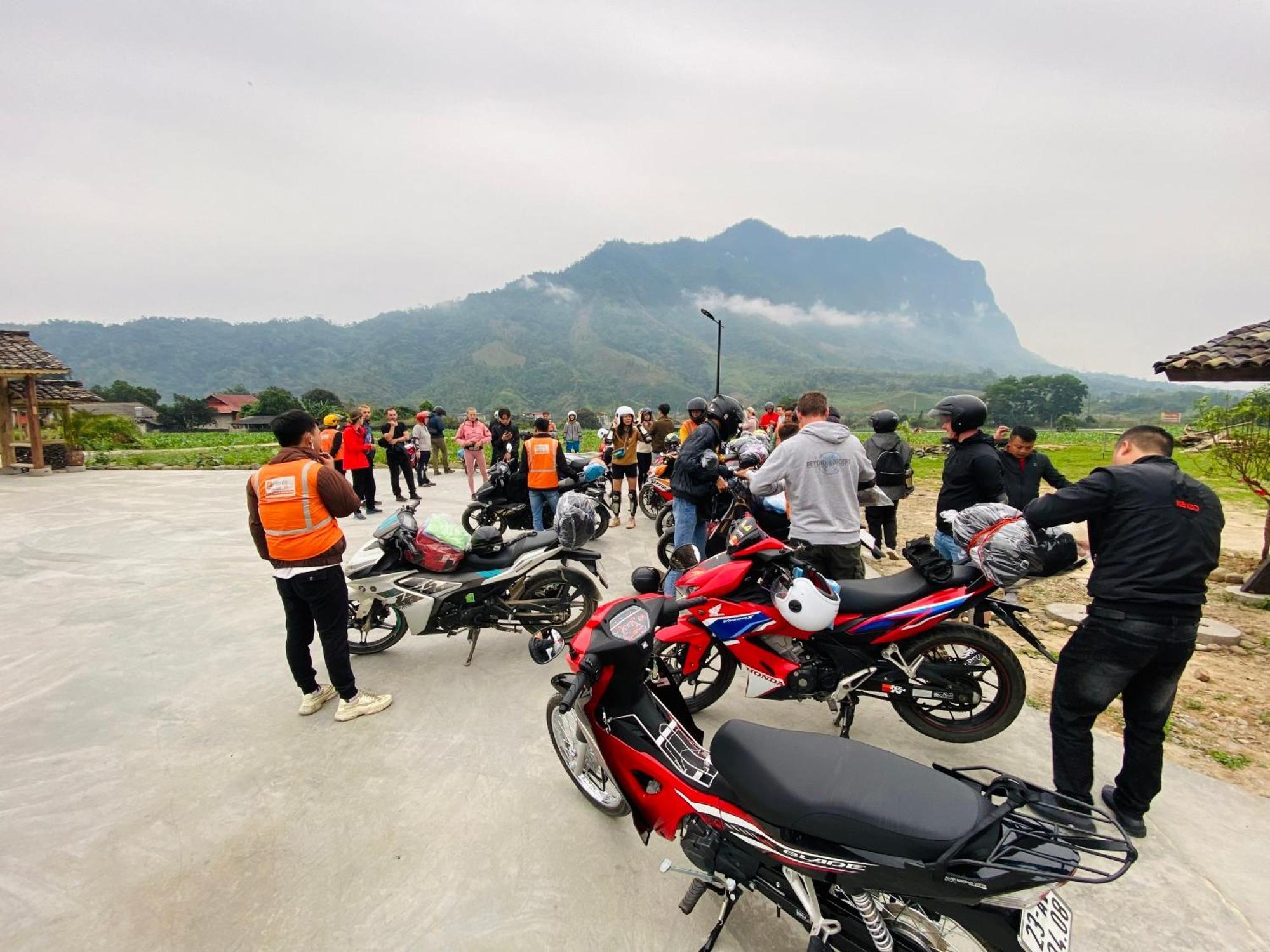 Homestay Ban Bang Tours & Motorbike Ha Giang
