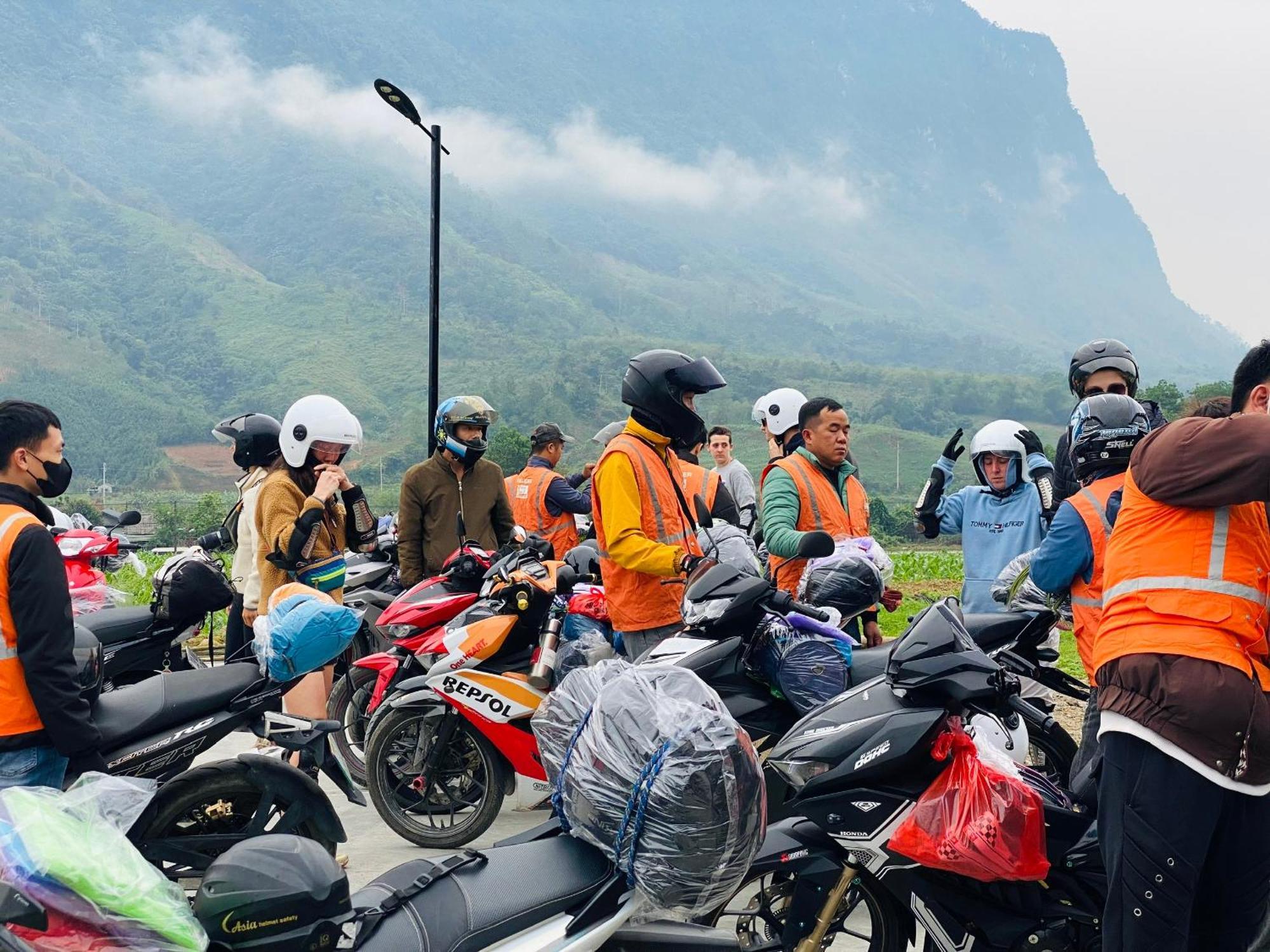 Ban Bang Tours & Motorbike * Ha Giang
